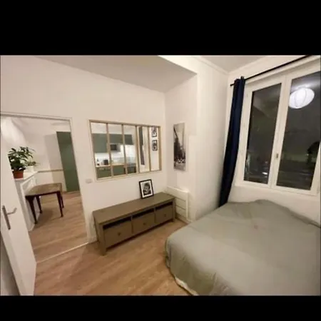 Apartment Lumineux Refait A Neuf *
